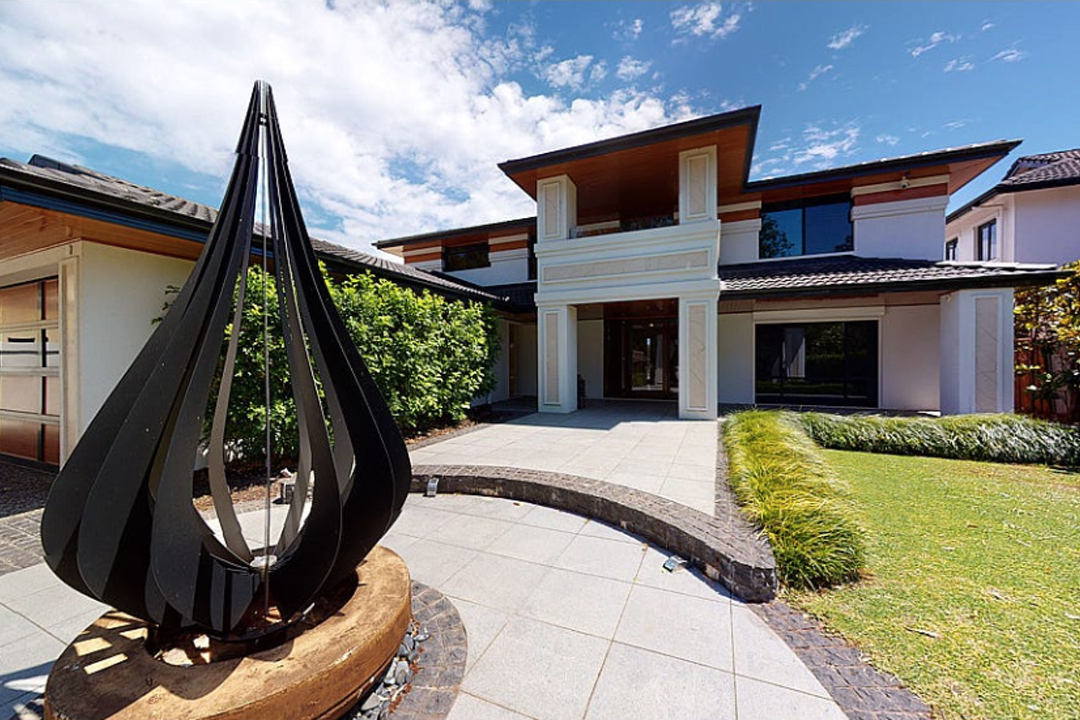 Ascot Perth custom home by Build 32 Construction