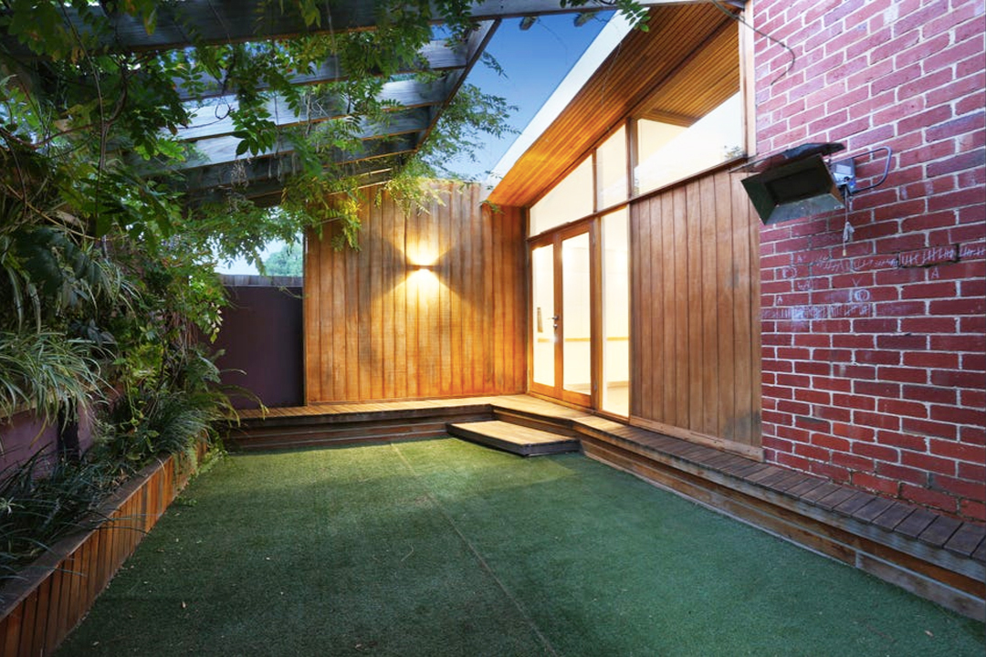 Renovation by Build 32 Construction in East Victoria Park, Perth — timber courtyard